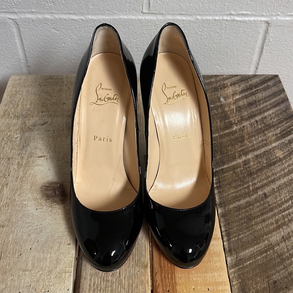 Christian Louboutin Wedge Patent Upper Heels, size 39 - Picture 2 of 8